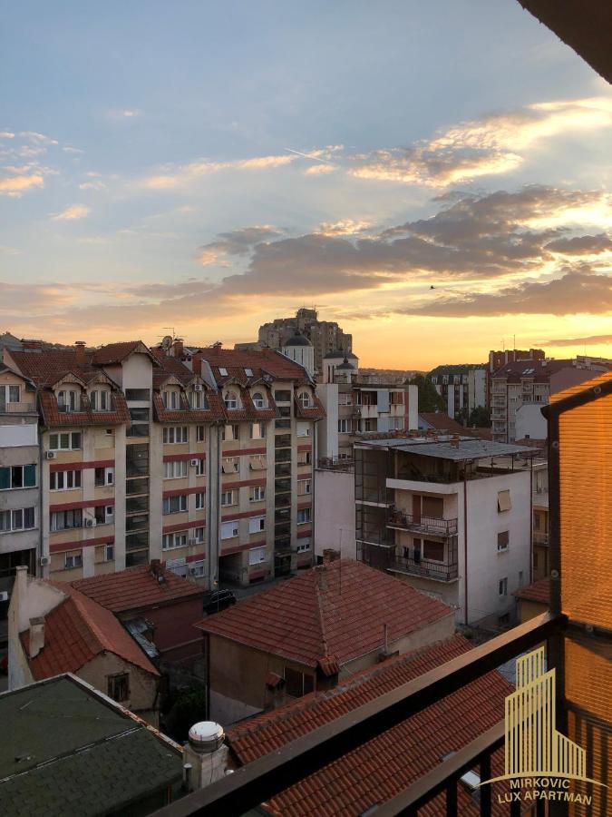 Mirkovic Lux Apartman Ni Eksteriør billede